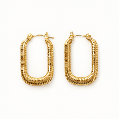 Ribbed U-Shape Hoop Earrings – 18K Gold-Plated