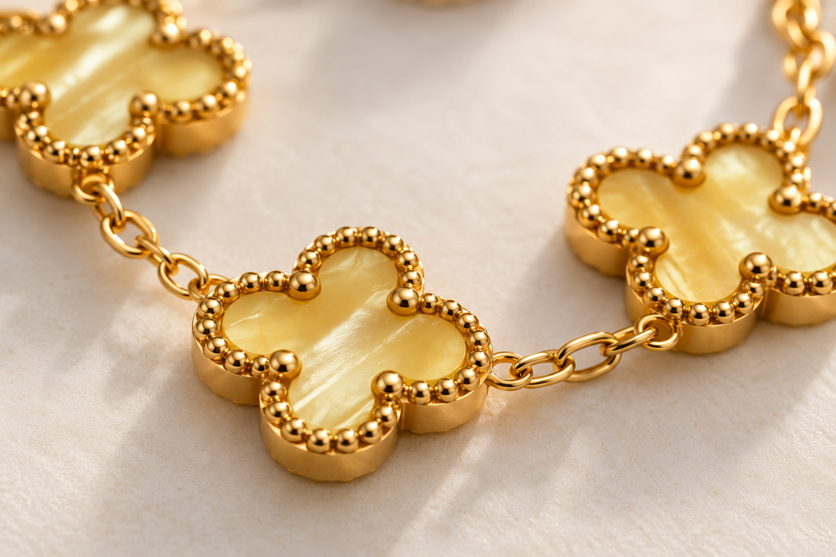 Clover Charm Bracelet – 18K Gold-Plated