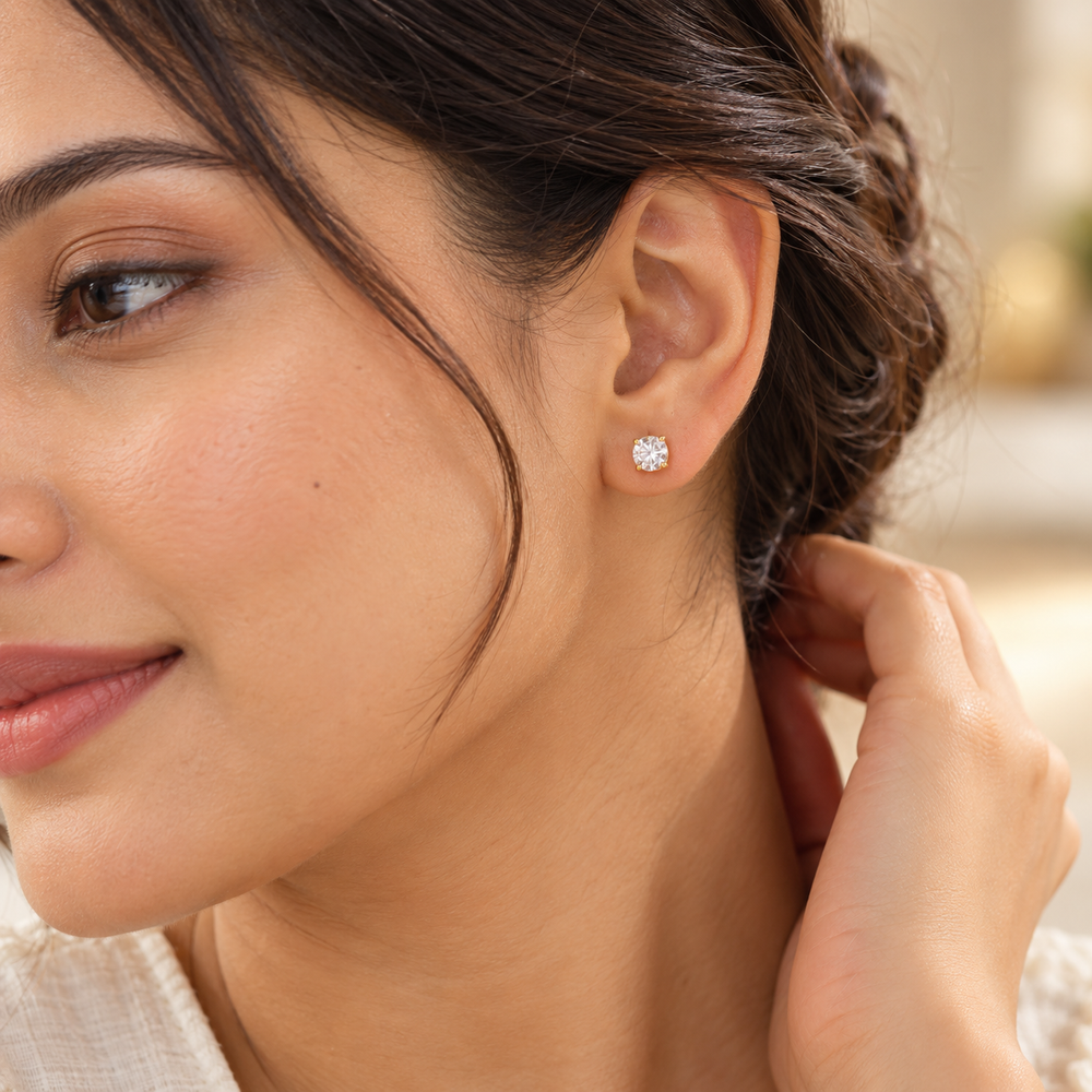 Aurelia Solitaire Stud Earrings – 18K Gold-Plated