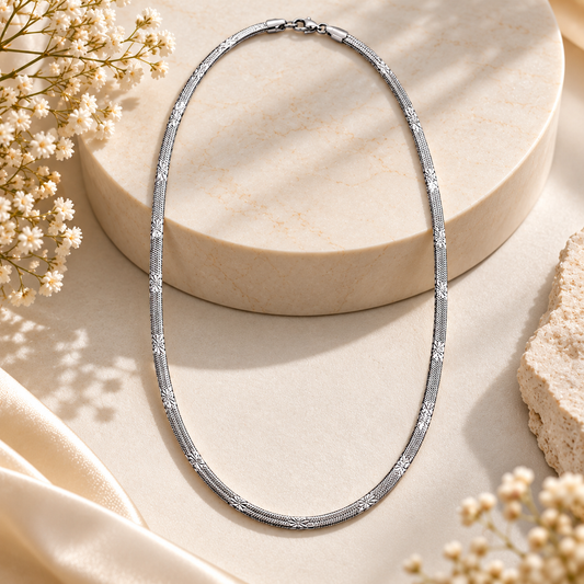Classic Floral-Engraved Chain