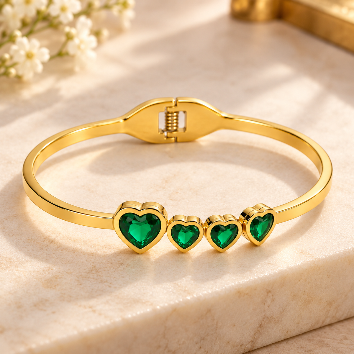 Emerald Heart Bangle – 18K Gold-Plated