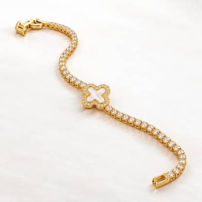 Clover Pearl Bracelet – 18K Gold-Plated