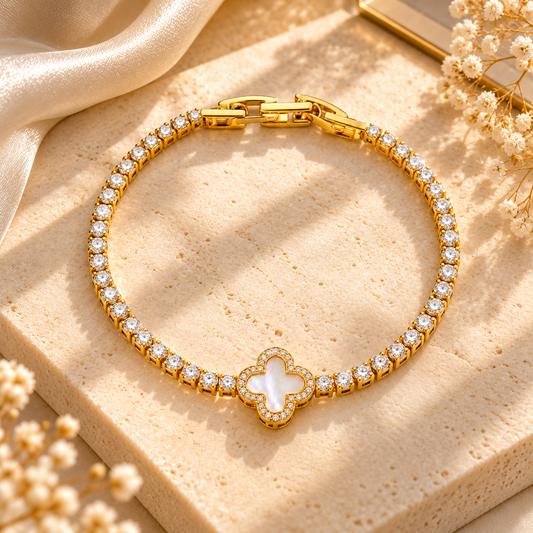 Clover Pearl Bracelet – 18K Gold-Plated