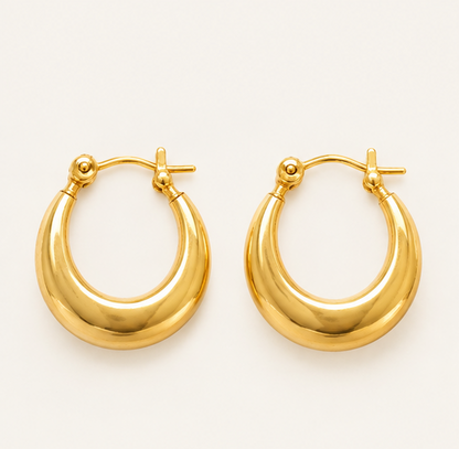 Luna Sculpted Hoop Earrings – 18K Gold-Plated